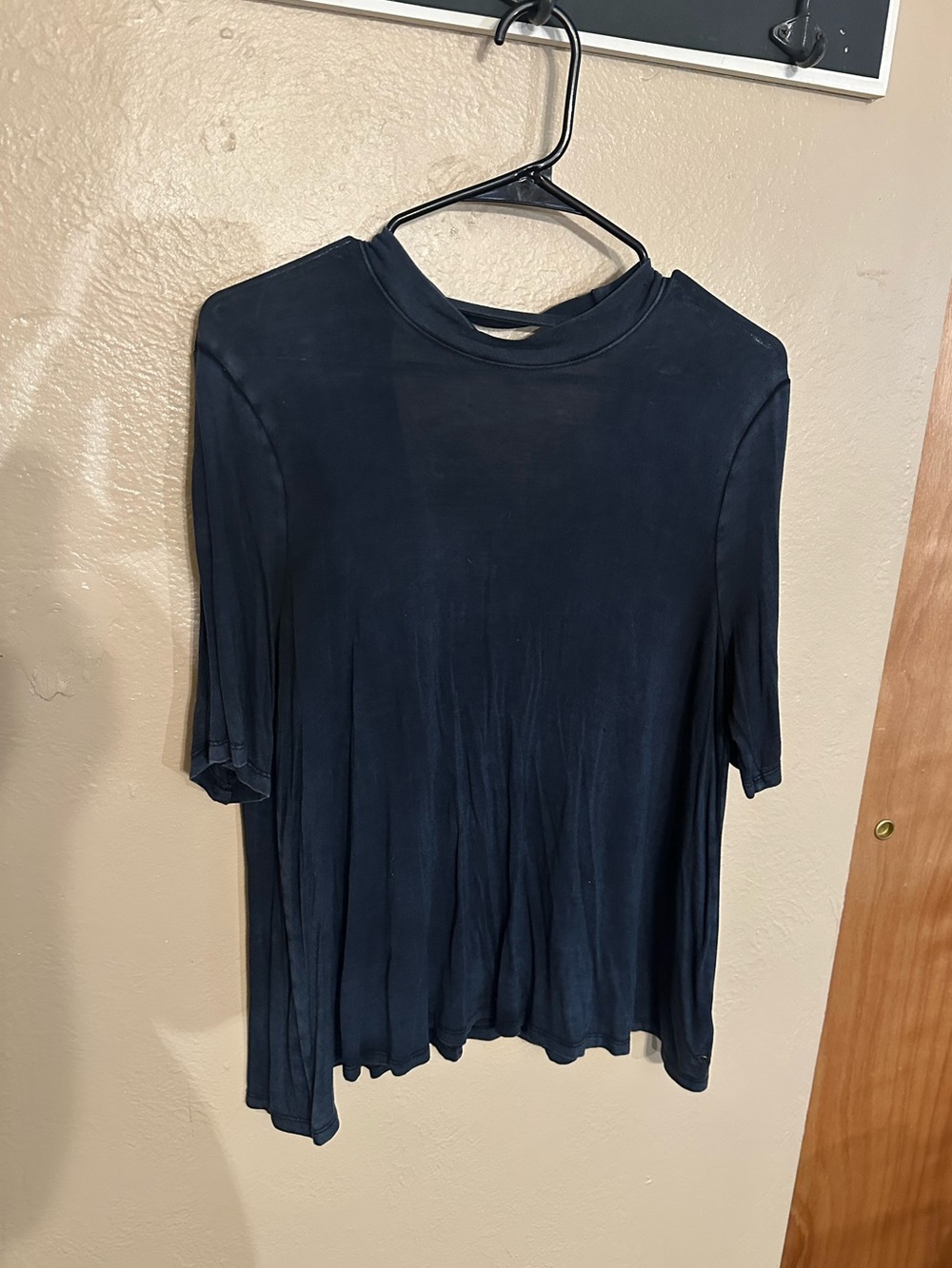 American Eagle Outfitters Navy Blue Short Sleeve T-Shirt